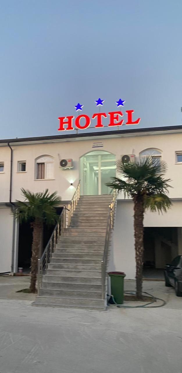 Hotel A & V Dodani Deja's Ford Eksteriør bilde
